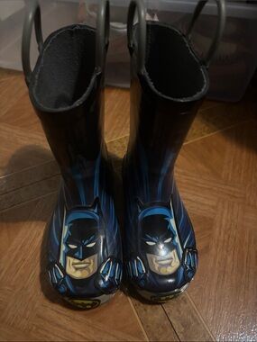 🌈4/$25🌈 Batman Kids Rain Boots in Black and Blue
